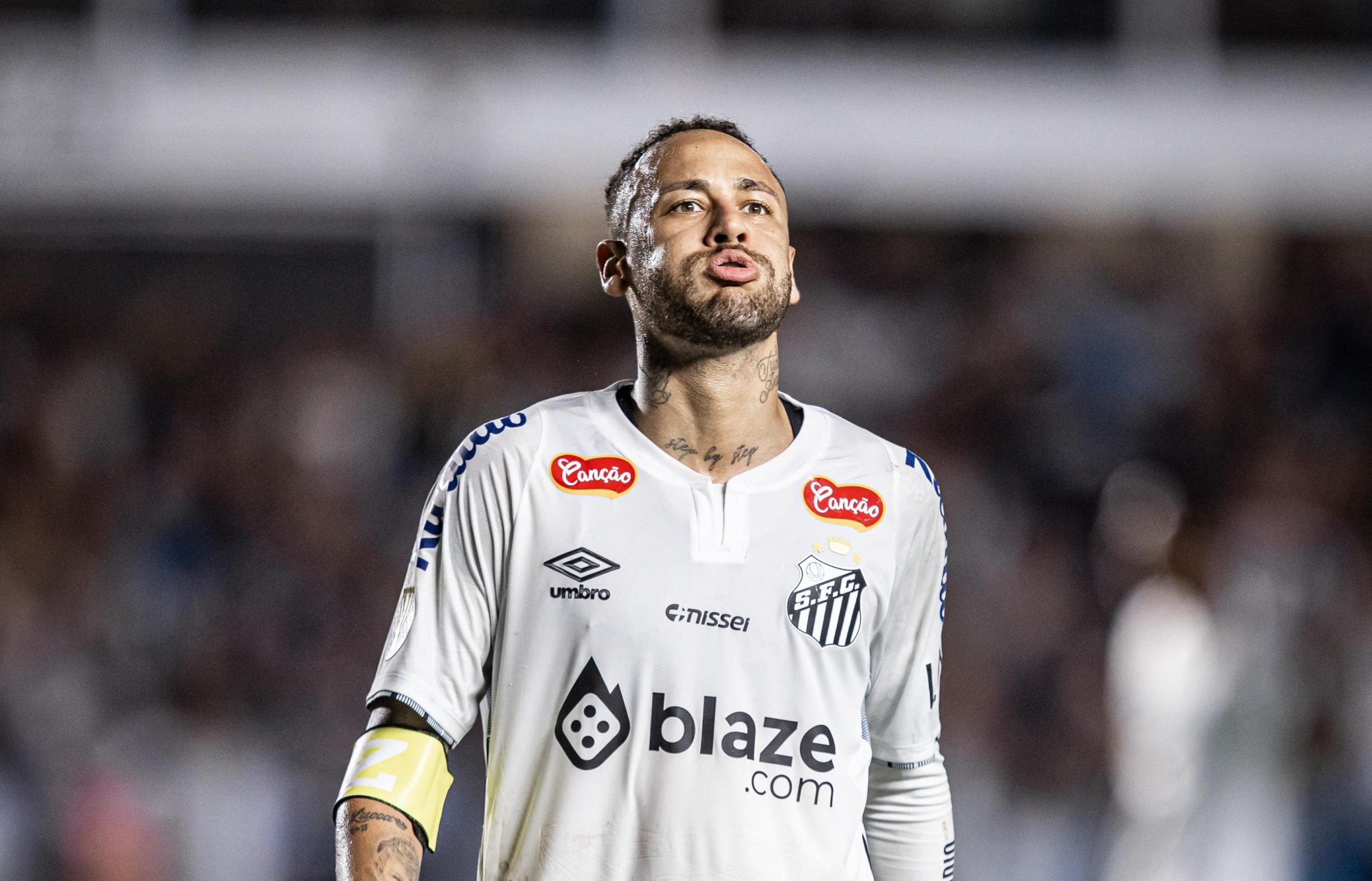 CEO do Santos detalha desafios e expectativas sobre a permanência de Neymar