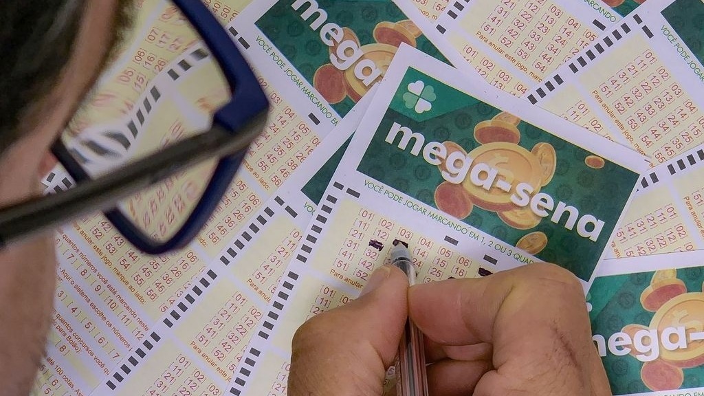 Mega-Sena acumula e prêmio chega a R$ 37 milhões