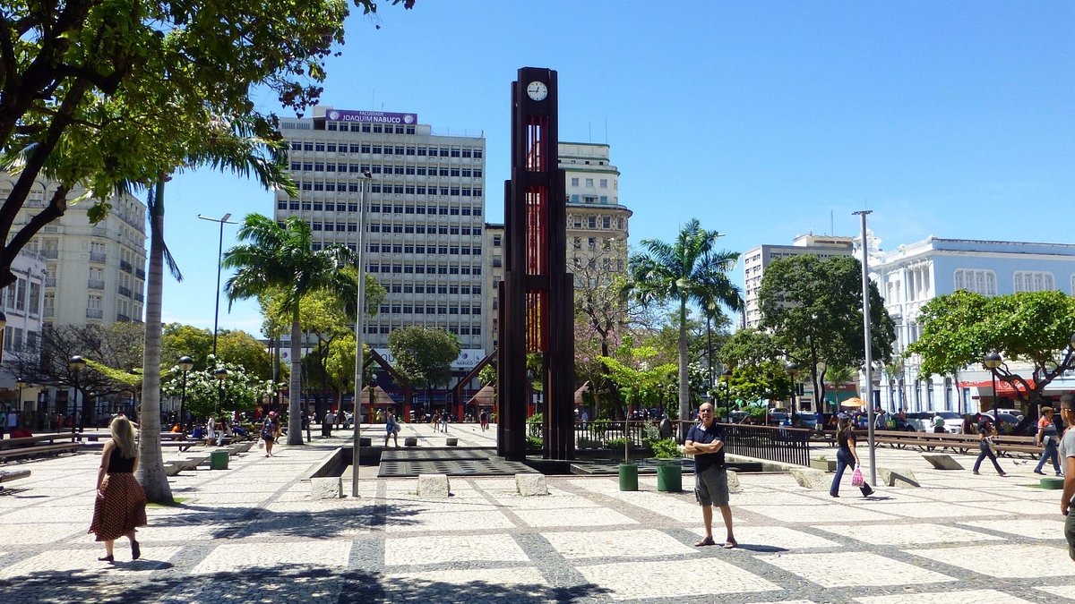 Ceará Decreta Ponto Facultativo na Quinta-Feira, 17 de Abril, Estendendo o Feriado da Semana Santa