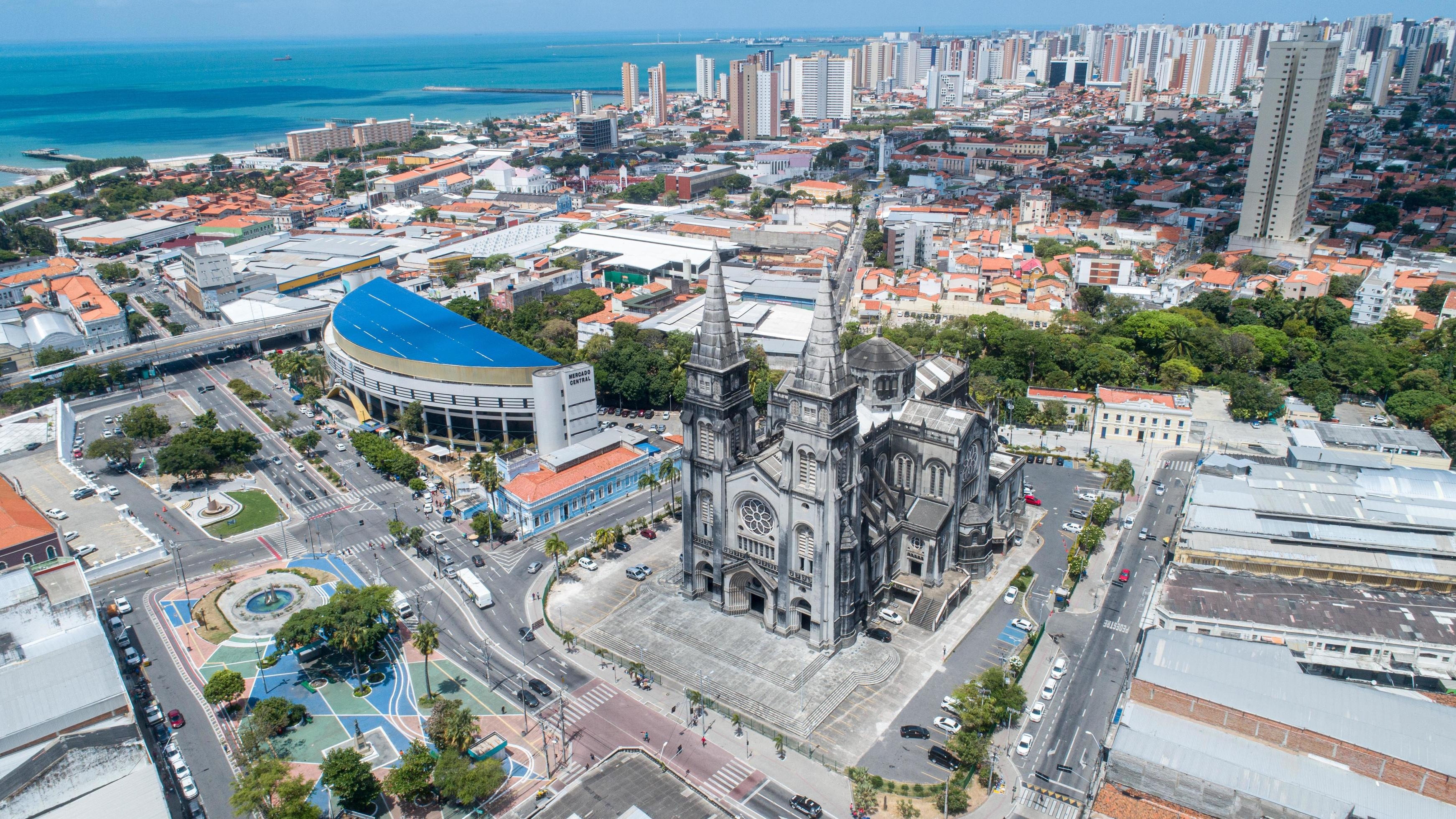 Folga Prolongada à Vista: Abril de 2025 Promete o Feriadão Mais Generoso do Ano no Ceará!