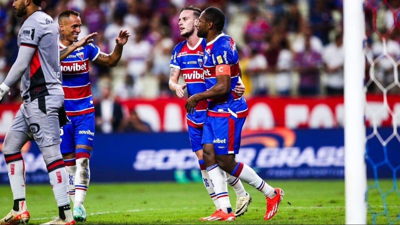 Clássico Nordestino em Salvador: Vitória e Fortaleza Buscam Reabilitação no Brasileirão