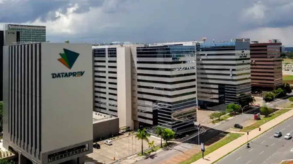 Demissões na Dataprev geram críticas por corte etário