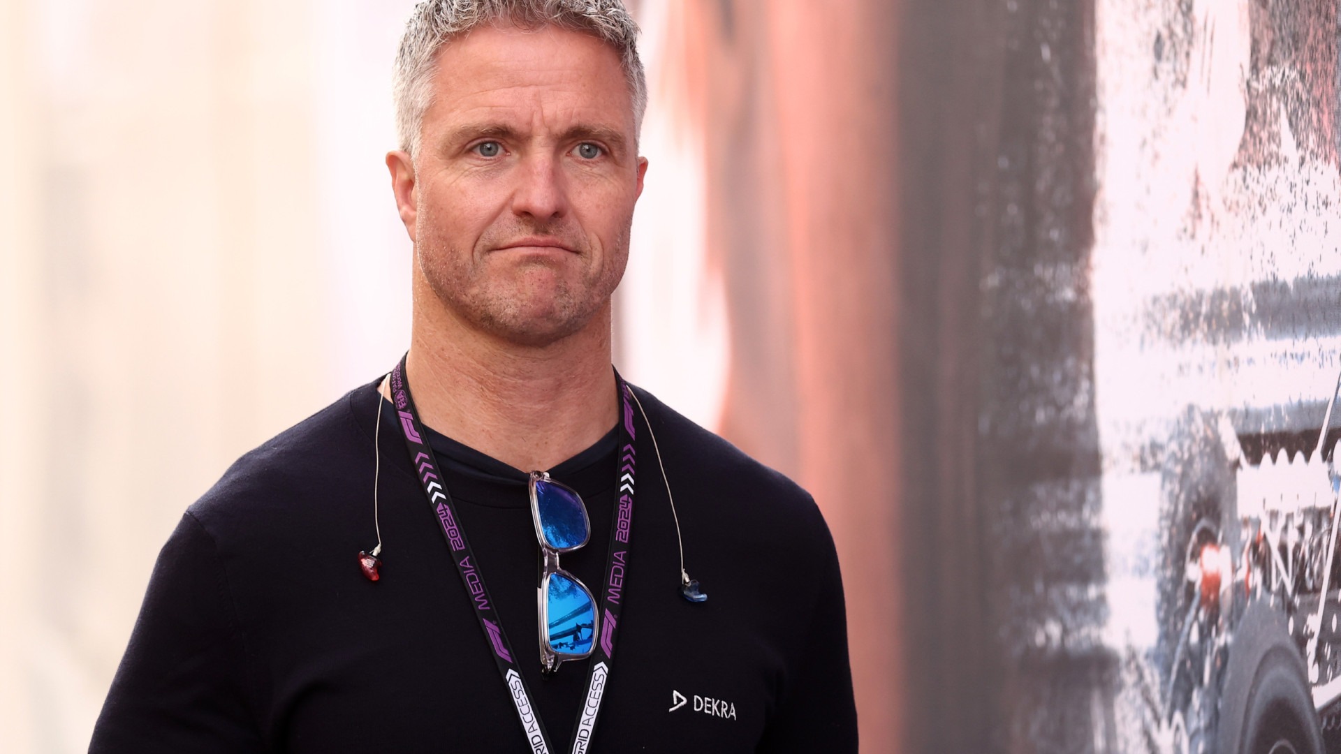 Críticas de Ralf Schumacher expõem crise de Hamilton na Ferrari. "Pode Desistir"