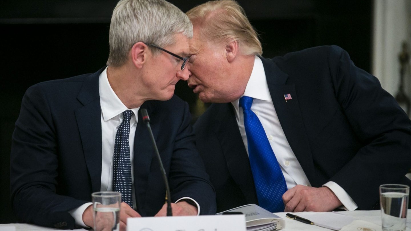 Trump manifesta descontentamento com Tim Cook