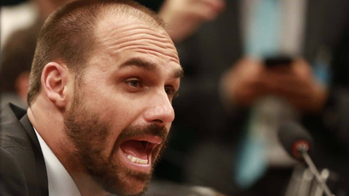 Lula classifica atuação de Eduardo Bolsonaro nos EUA como "terrorista"