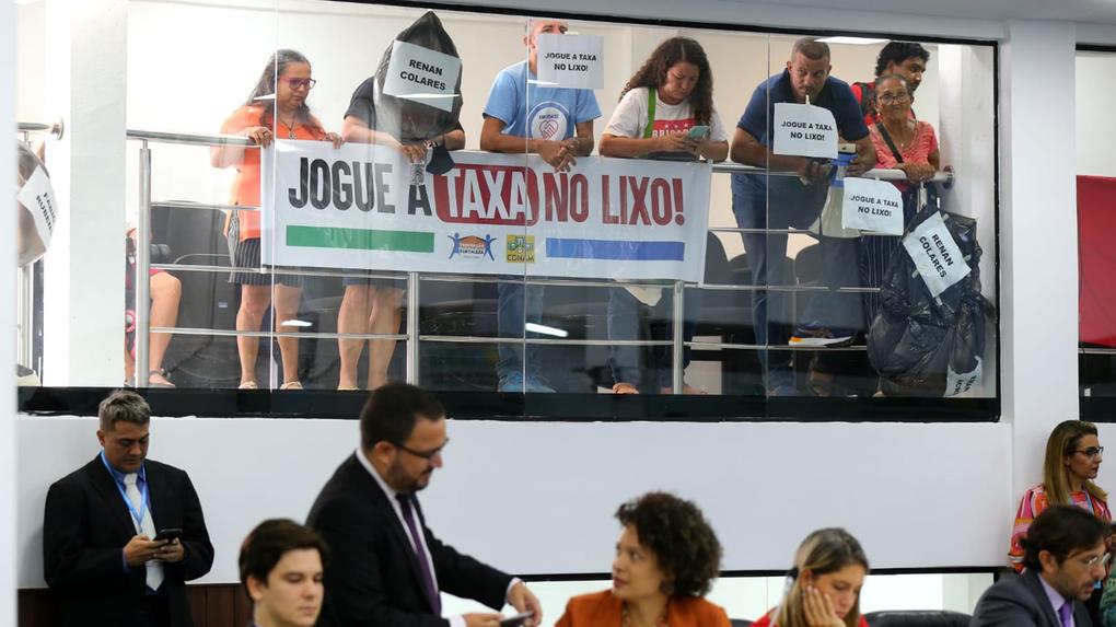 Câmara de Fortaleza vira palco de tensão em debate sobre funcionários da extinta Fagifor