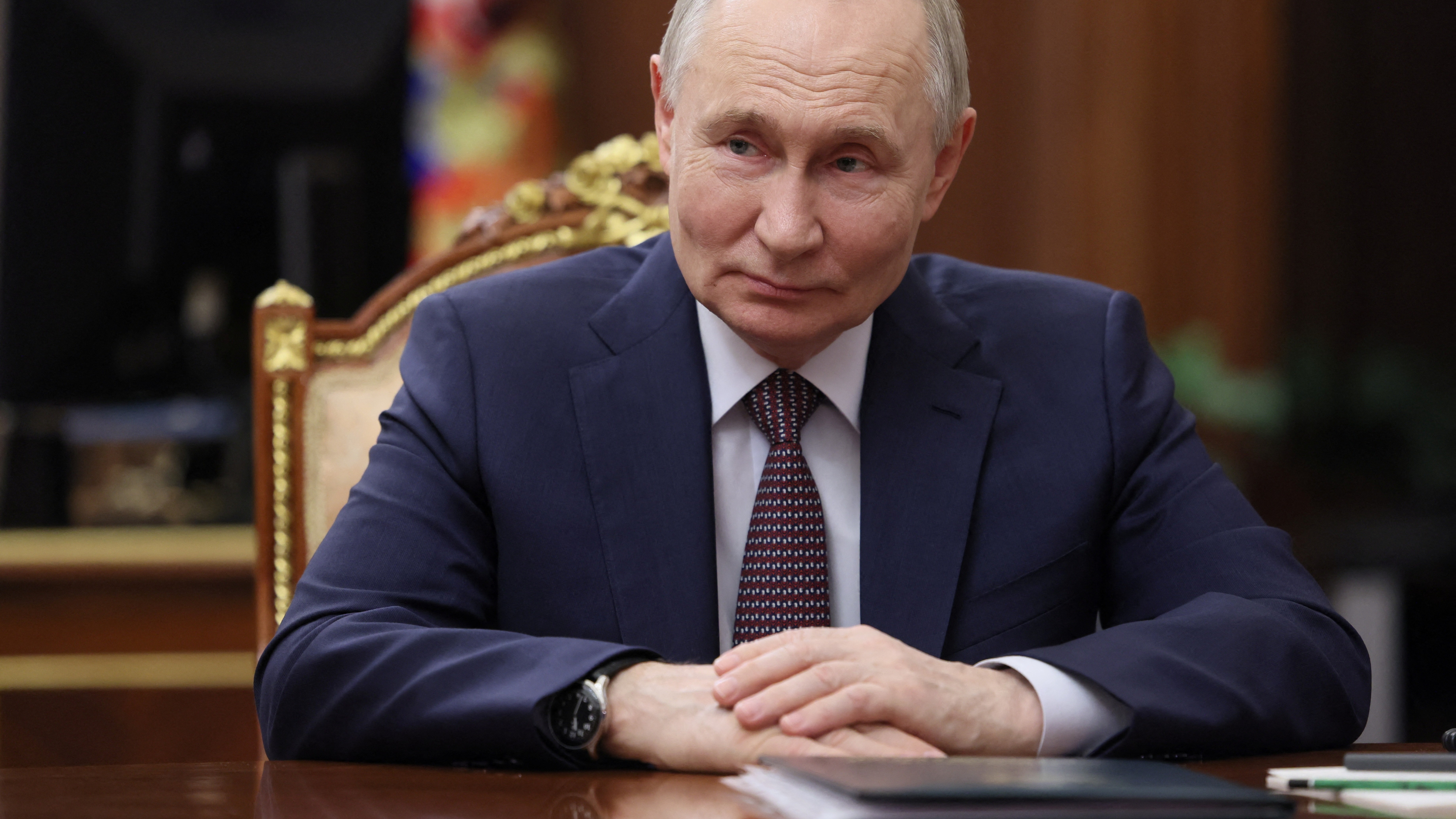 Putin e papa Leão 14 discutem Ucrânia em primeiro diálogo desde eleição papal