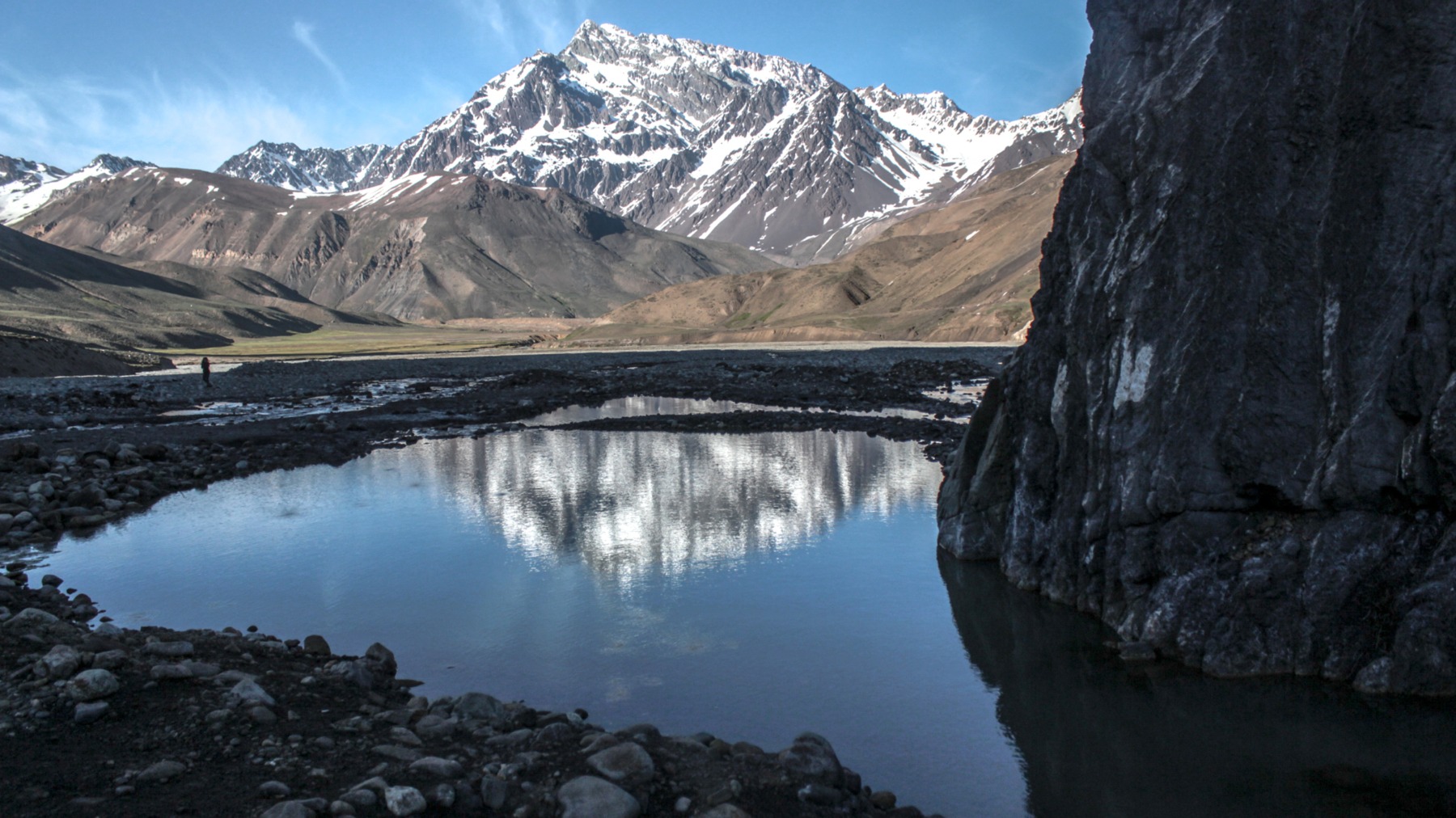 Fotógrafo brasileiro desaparece no Peru após escalar montanha perigosa