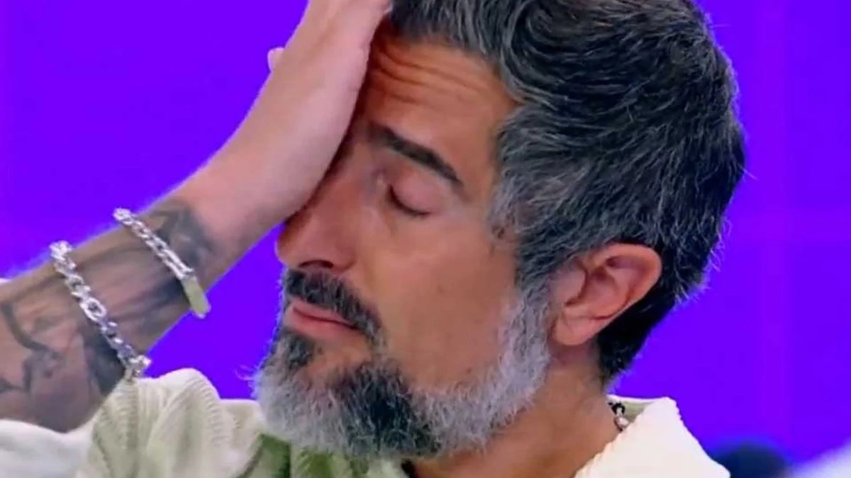 Marcos Mion se retrata após polêmica por defesa de Léo Lins
