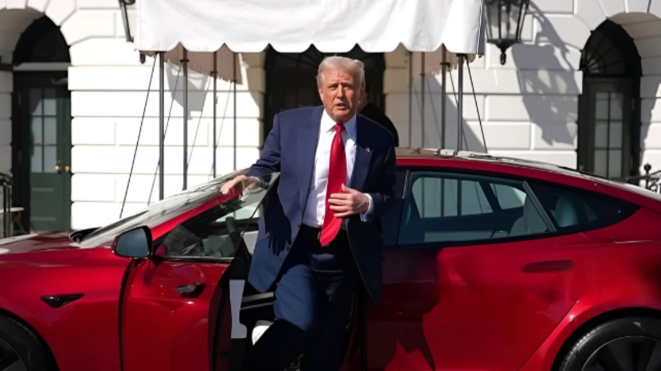 Trump planeja se desfazer do Tesla adquirido durante aproximação com Musk