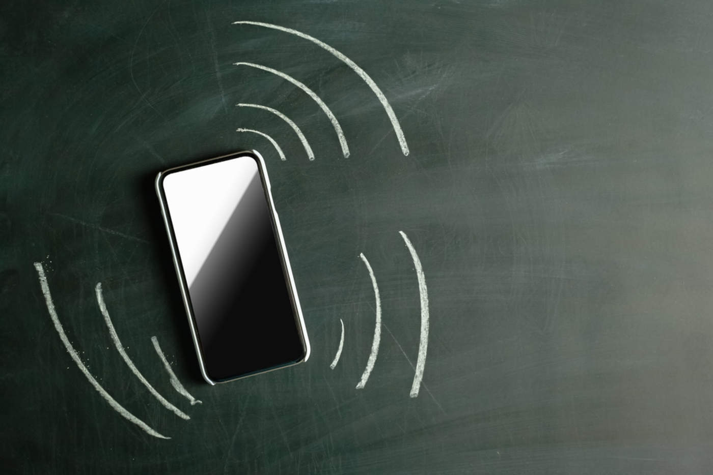 Seu celular vai tocar e vibrar! Defesa Civil testará novo alerta em 3 milhões de aparelhos no Ceará