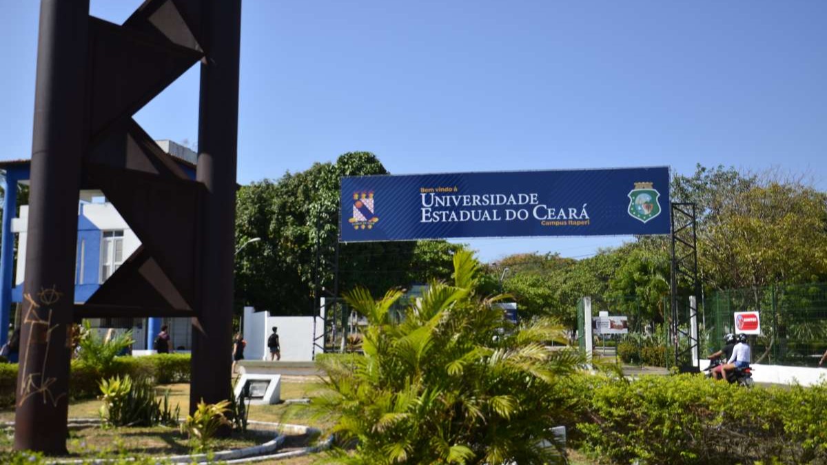 Imagem de destaque: Orgulho cearense: curso de Medicina da Uece conquista nota máxima em avaliação nacional