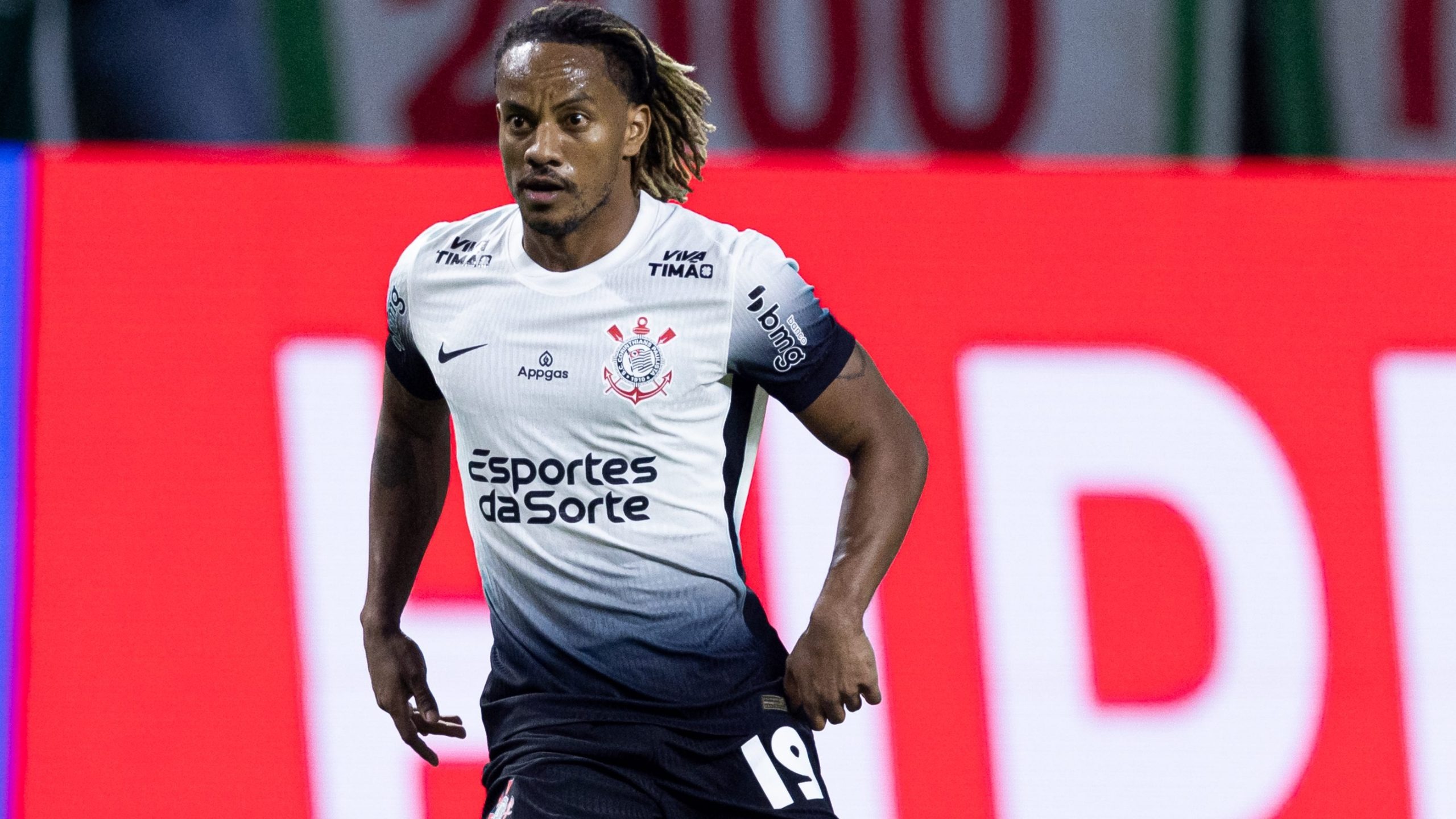 Carrillo:  no Peru é a peça-chave no título do Corinthians
